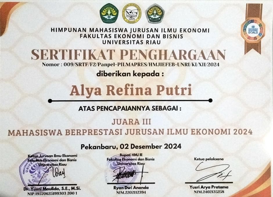 Outstanding Student of Economics Department 2024 (FEB UNRI)